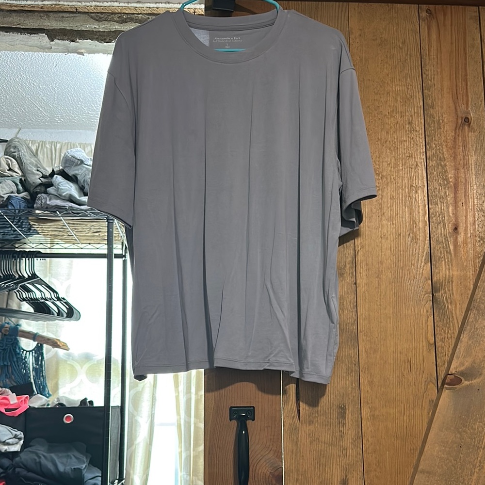 Abercrombie Women’s Tee